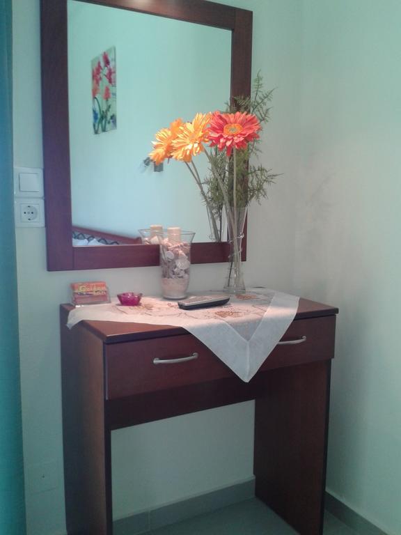 Golden Sun Apartment Rovies Bilik gambar